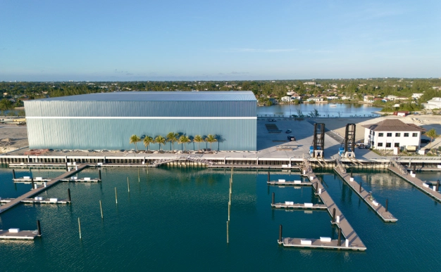Blue Water Cay Spacious Wet Slip